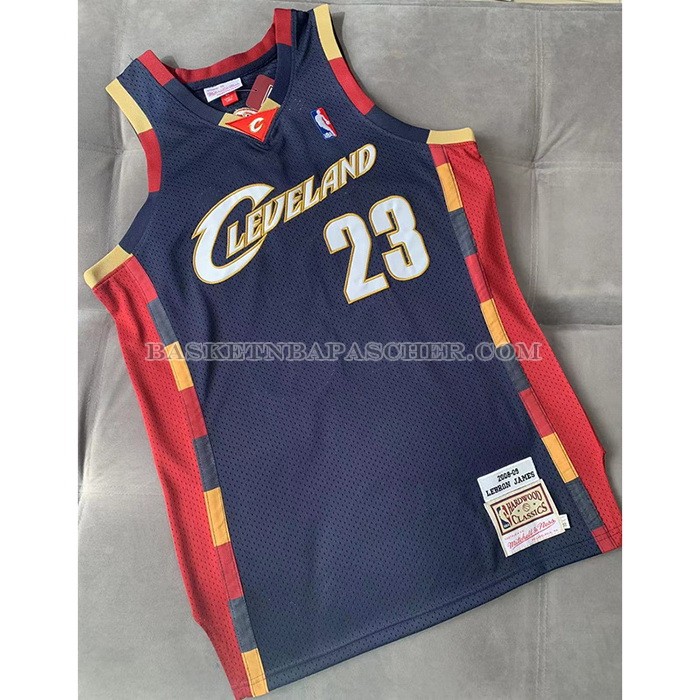 Maillot Cleveland Cavaliers LeBron James NO 23 Mitchell & Ness 2008-09 Bleu